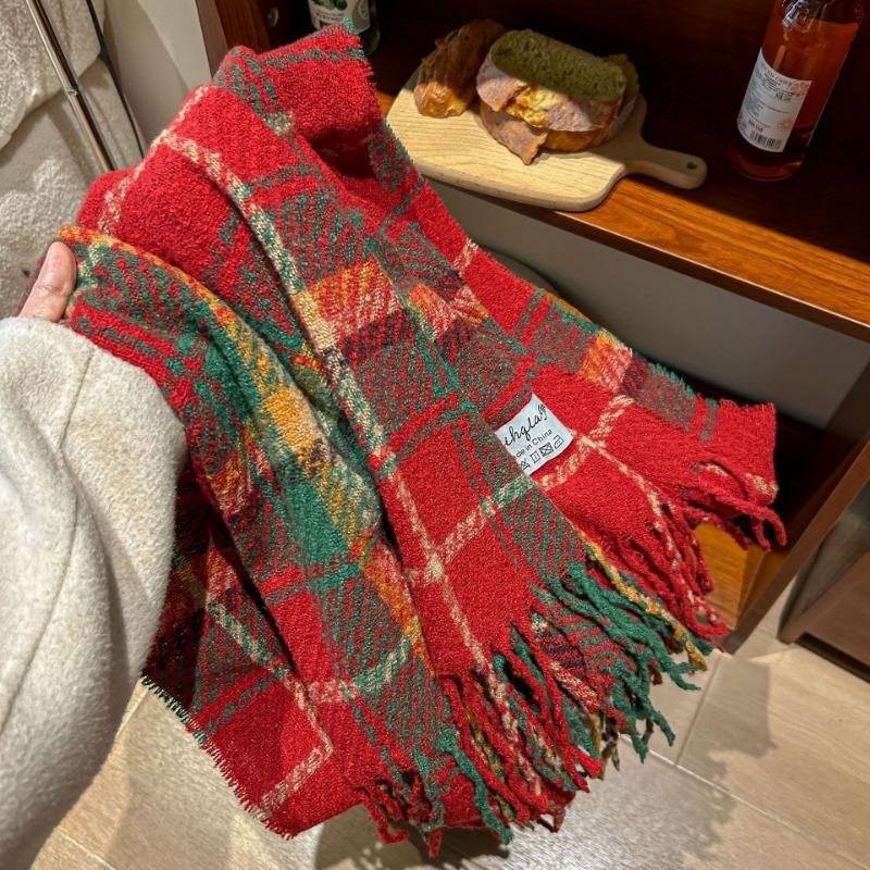 Autumn and winter new Maillard imitation cashmere plaid scarf women's winter senior sense versatile shawl thickened warm scarf