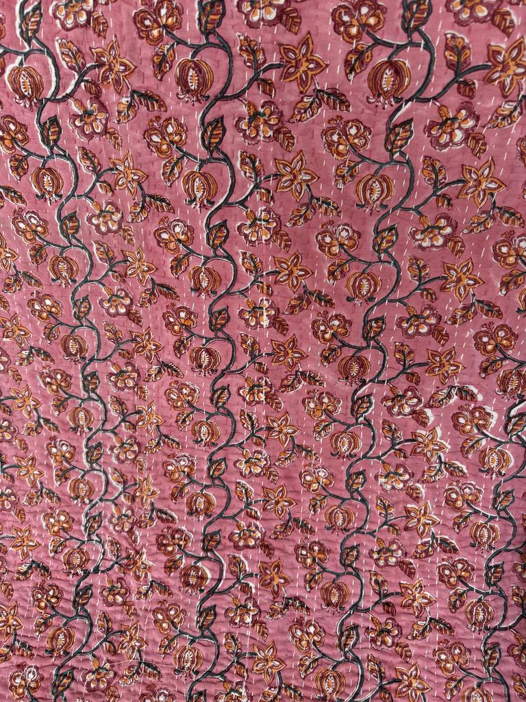 Indian Kantha Quilt,  Vintage Kantha Quilt Handmade Throw  Blanket Bedspread Cotton Fabric Bohemian Bedding Quilt