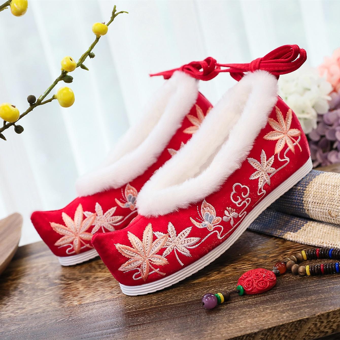 

Плавающие и бархатные зимние новые теплые туфли Ханфу, антикварные вышитые туфли, хлопковые туфли, внутренняя высота увеличена, туфли с бантом на мыске, туфли с мыском 34 красный