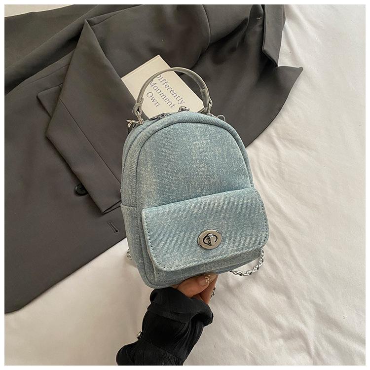 

Premium sense Xiaoxiangfeng backpack chain backpack 2025 new commuter temperament versatile shoulder handbag schoolbag серебряный