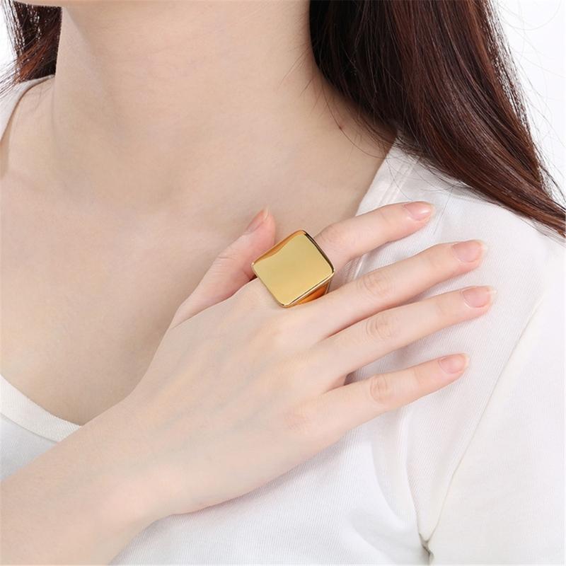 Anillo Cuadrado Contemporáneo de Acero Inoxidable Artesanal Joyería Resistente al Deslustre Para Ocasiones Casuales O Formales