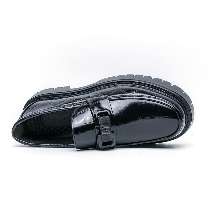 Leather Shoes For Man Loafers Tassel Casual Sneakers Business Wedding Big Size Luxury Design Shoes High Quality