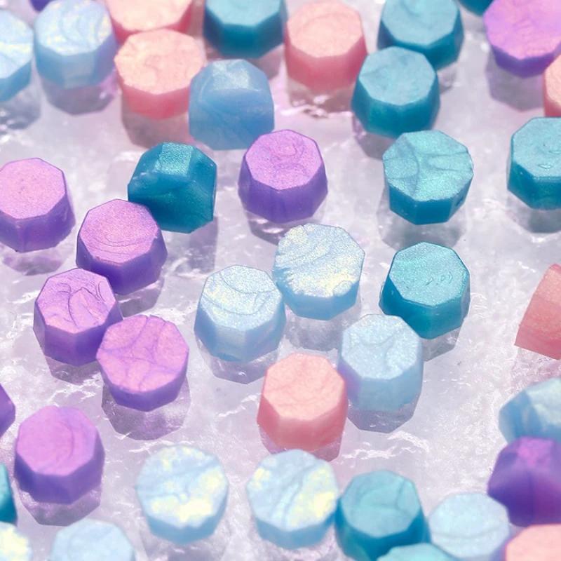 100 ks Aurorových pečetních voskových částic Osmihranný zlatý voskový materiál Nástroj pro DIY přání a scrapbooking