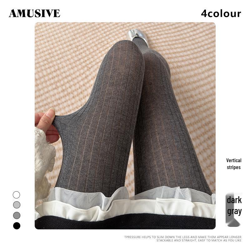 

AMUSIVE Toe-Separating Pantyhose for Women, Sheer, Right-Angle Heel, Petite-Friendly, Extended Length, Slimming, Stay-Up, Seamless Design One Size (suitable for 175cm/150 jin)