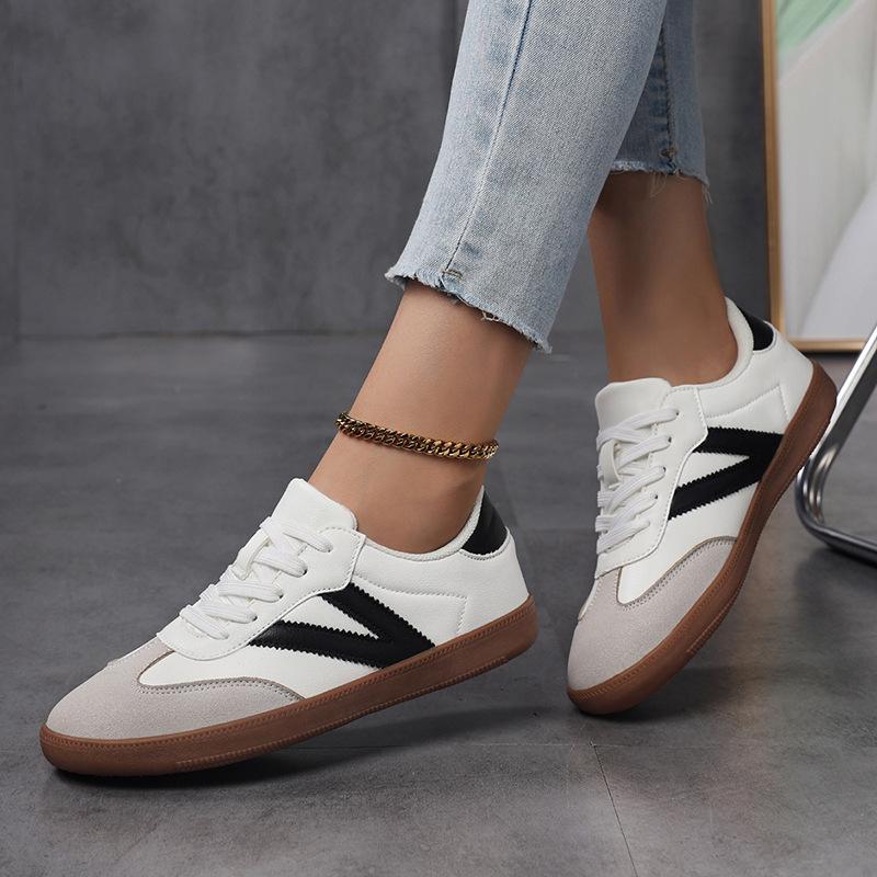 Large size autumn and winter new casual flat shoes sports versatile sports board shoes white shoes women