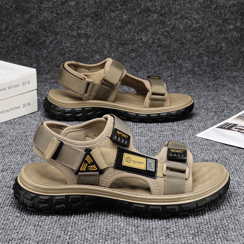 

Сандалі чоловічі 2025 літо нові трендові та універсальні для учнів середньої школи, легкі, спортивні та пляжні 44 хакі