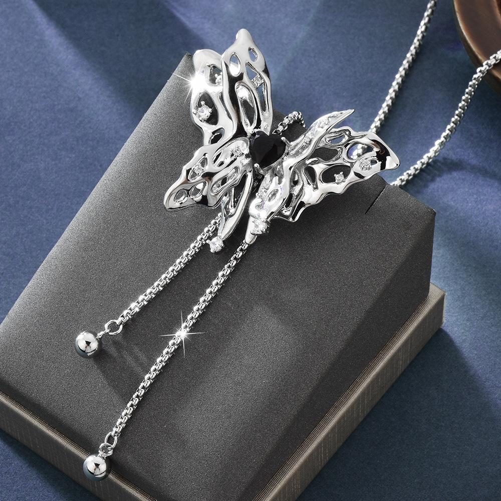 

Butterfly Unique Sweater Necklace For Women Made Of Durable Titanium Steel Materials