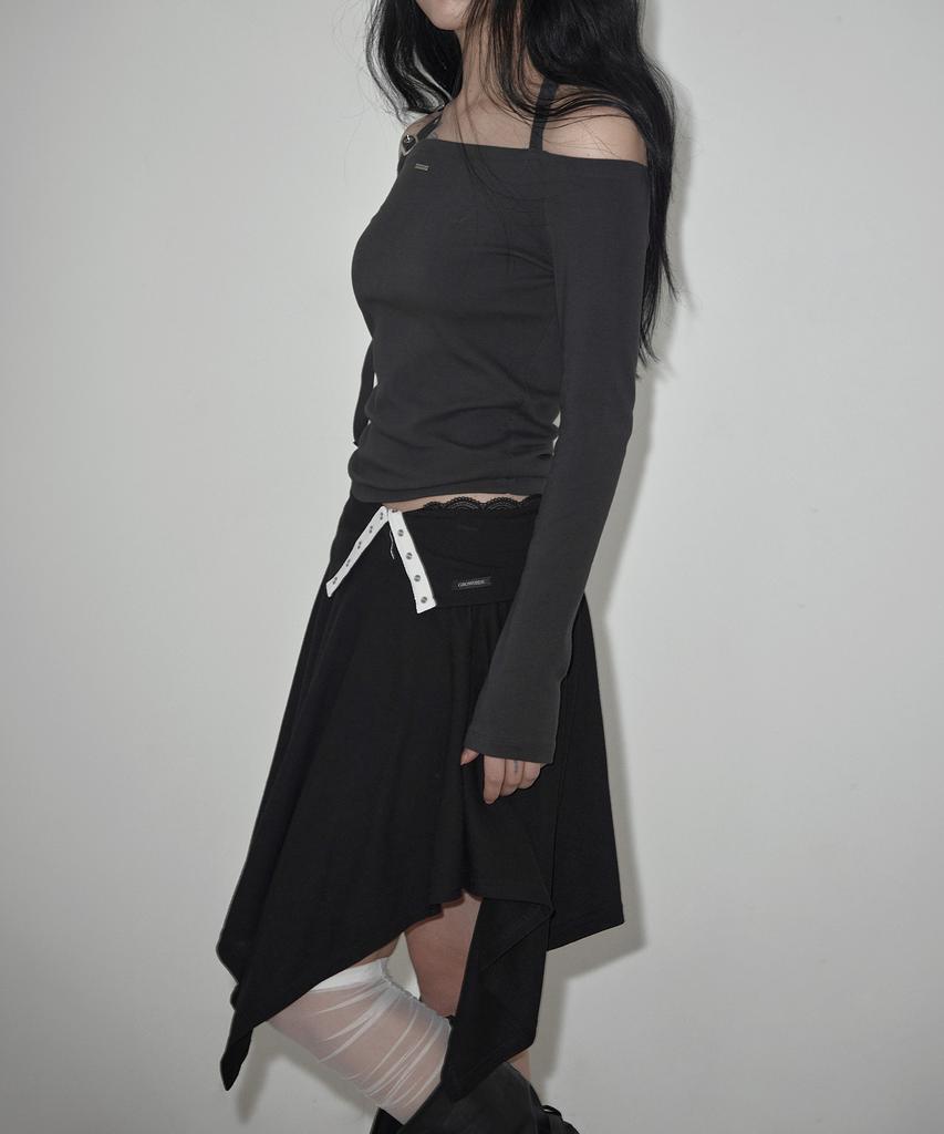 GROWHIDE Tuety Belt Strap Off Long Sleeve T-Shirt_Charcoal