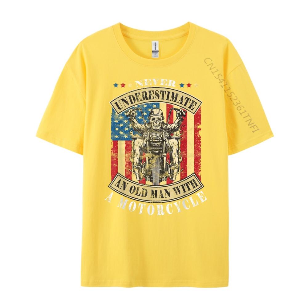 Old Biker Never Underestimate An Old Man With A Motorcycle Mens TShirts White T Shirt Men Cool Fashion