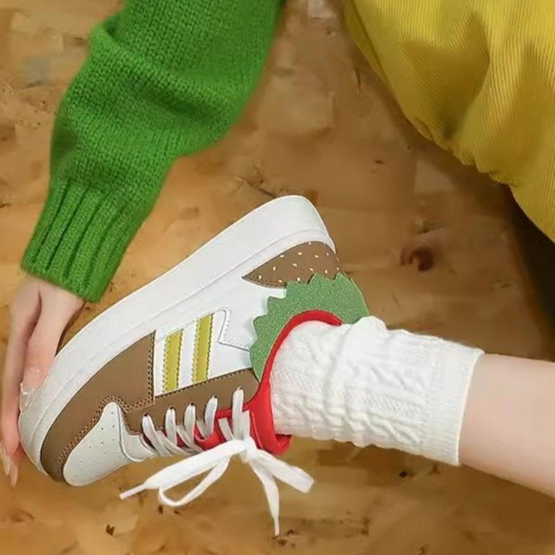 Popular platform white shoes women's 2025 spring and autumn new women's shoes niche design versatile chic casual board shoes