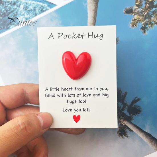 Pocket Hug Heart mit Grußkarten Fernbeziehung Geschenk für Mama Ehefrau Kleines Herz Pocket Hug Token für Valentinstag Weihnachten