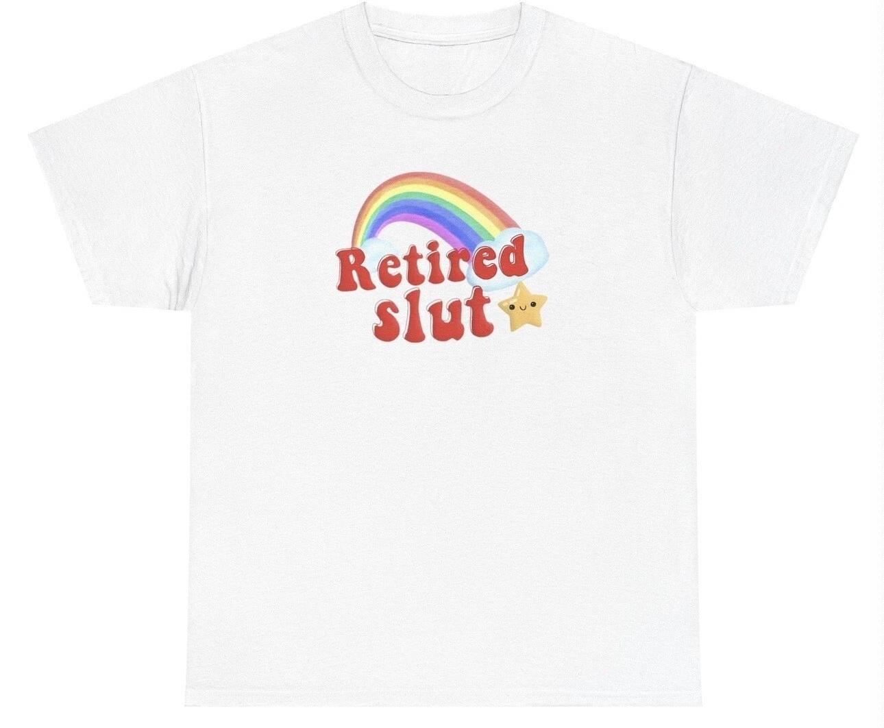 Retired Slut T Shirt Funny Y2K Silly Dumb Gen Z Ironic Hoe Gag Gift Meme Tee L