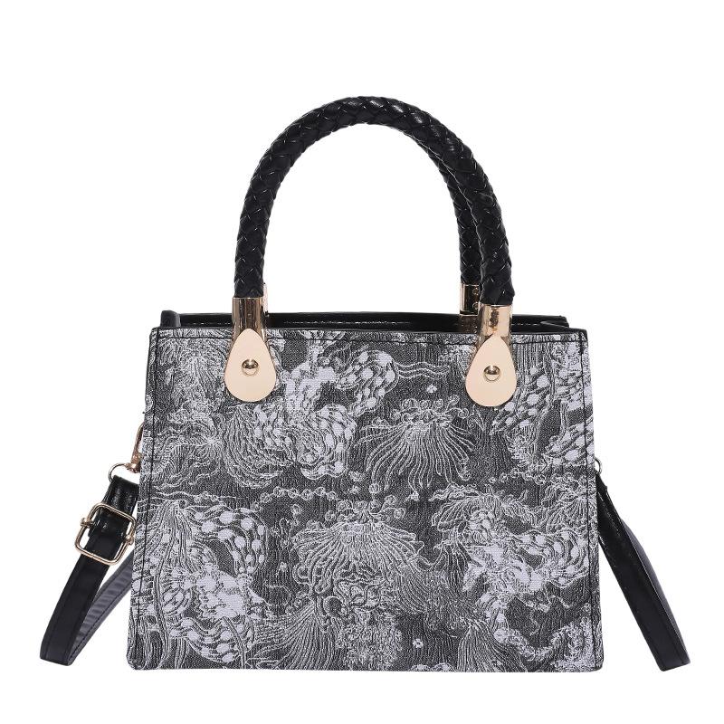 New Niche Design Shoulder Bag, High-end Texture Small Square Bag, Temperament Versatile Handbag, Fashionable Commuter Messenger Bag