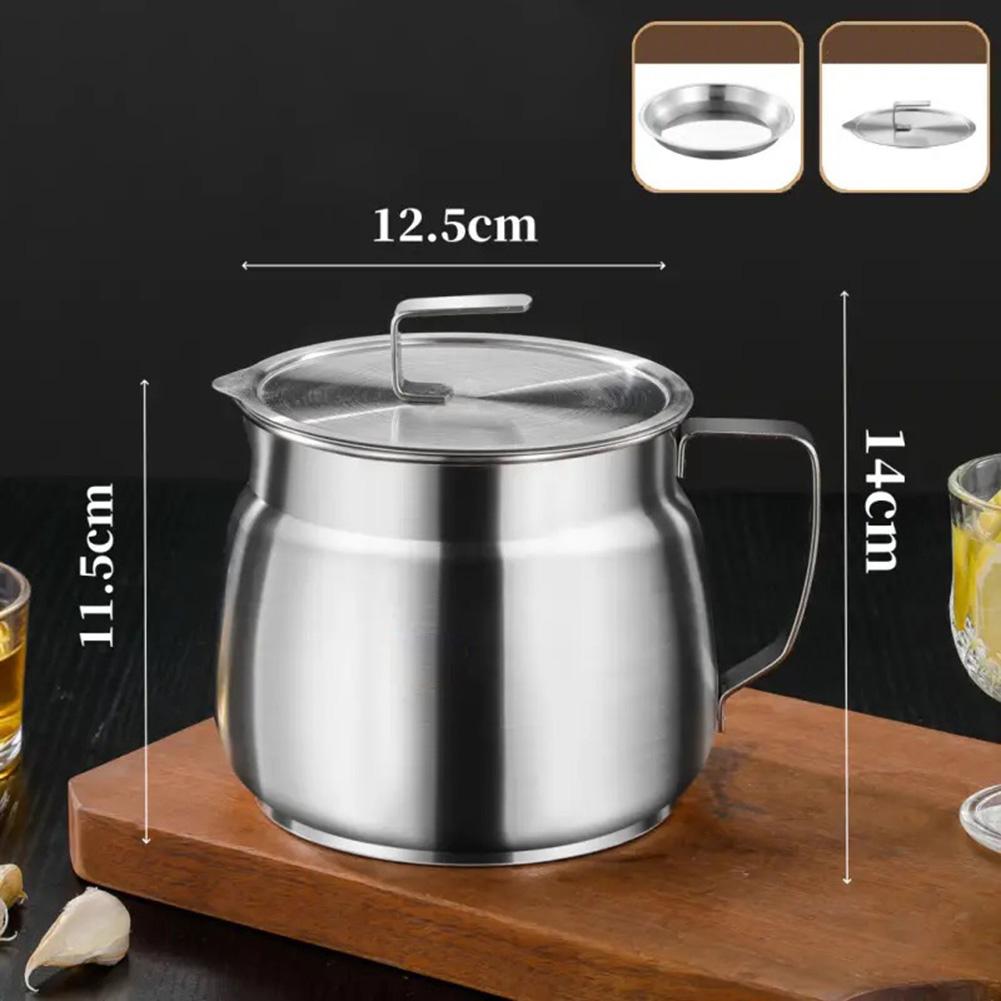 Extra Thick Stainless Steel Oil Filter Pot with Lid and Built-In Filter Suitable for Home Cooking Oil Storage and Filtration