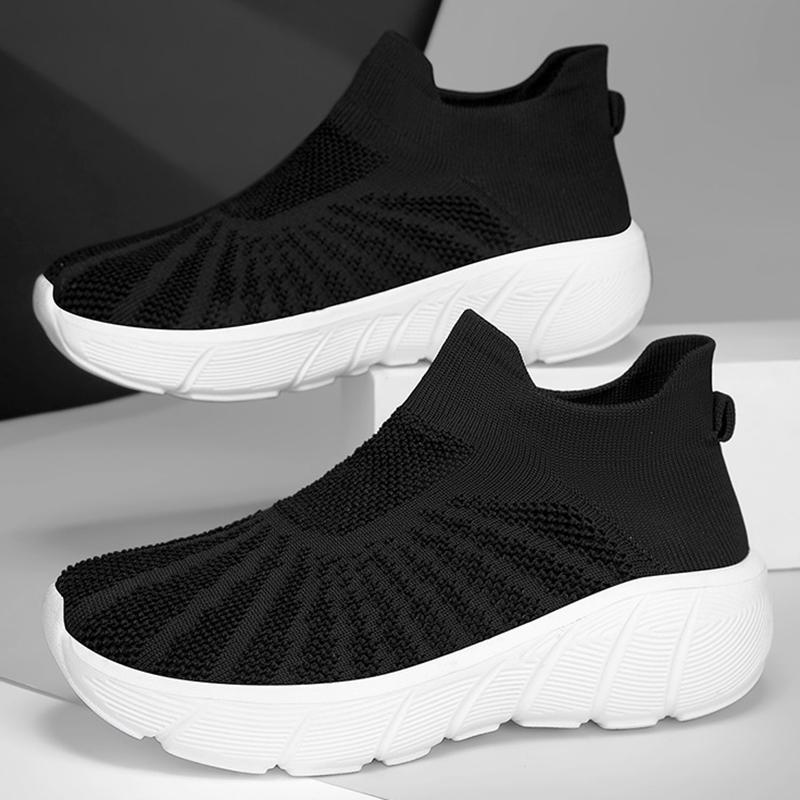 Fashion Outdoor Casual Running Shoes Men Slip-On Knitted Socks Sneakers Breathable Lightweight Mesh Lazy Shoes Easy Wear Rubber Outsole