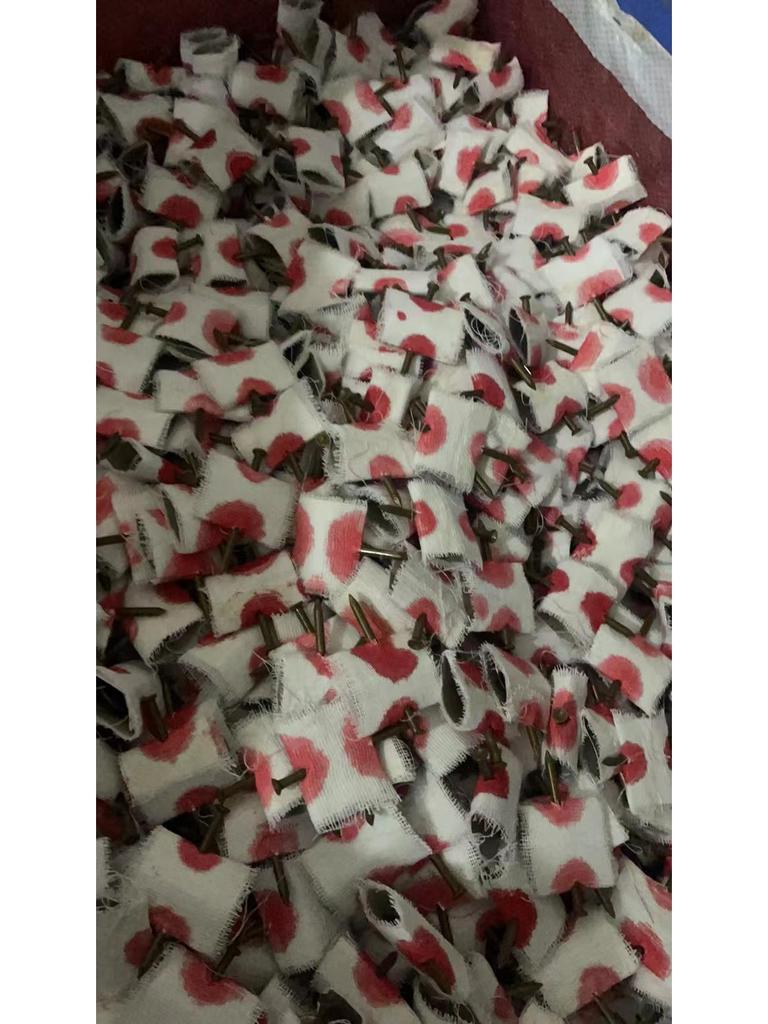 April Fools' Day Fake Nail Injury Prop: Magic Fake Hemostatic Nail with Gauze