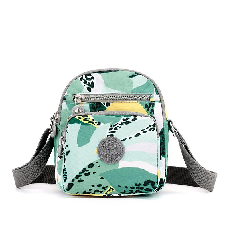Small Bag Women's New Casual Korean Fashion Shoulder Bag Nylon Crossbody Bag Multi Pocket Small Square Bag