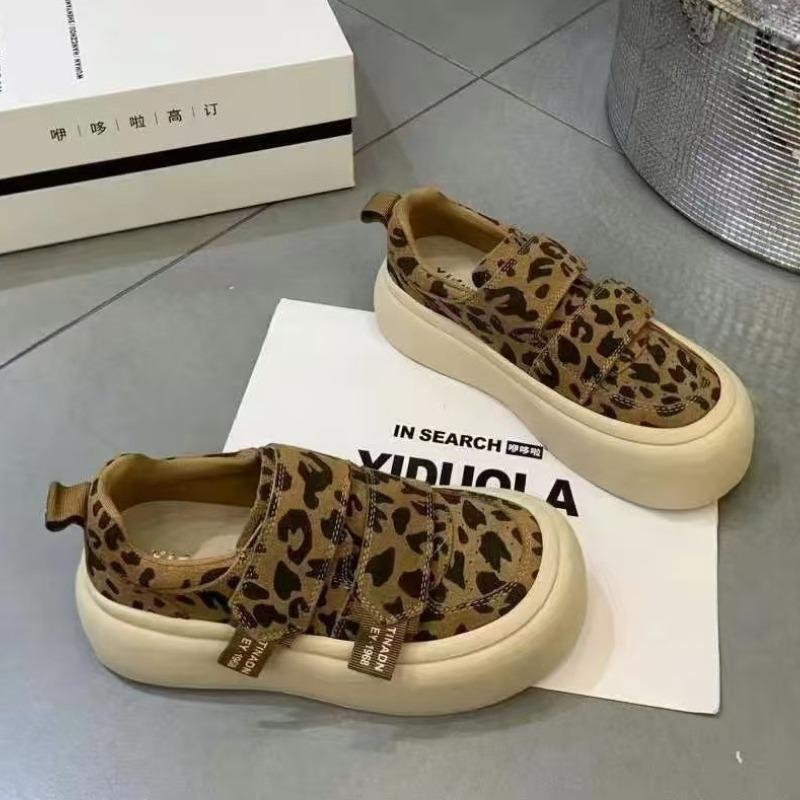 Flat Women's Sports Shoes Casual Leopard Print Fashion Brand Ankle Boots Loafers Winter Women's Casual Travel Sneakers