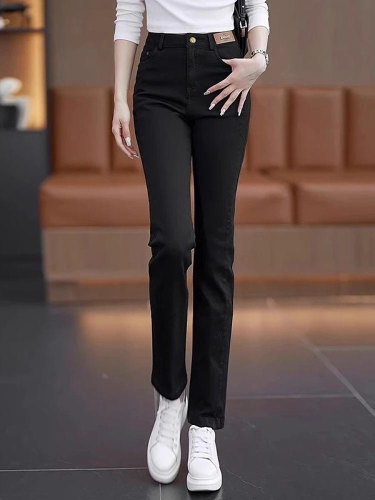 Dámské zeštíhlující modré džínové tužkové kalhoty s vysokým pasem - Kolekce podzim/zima 2025