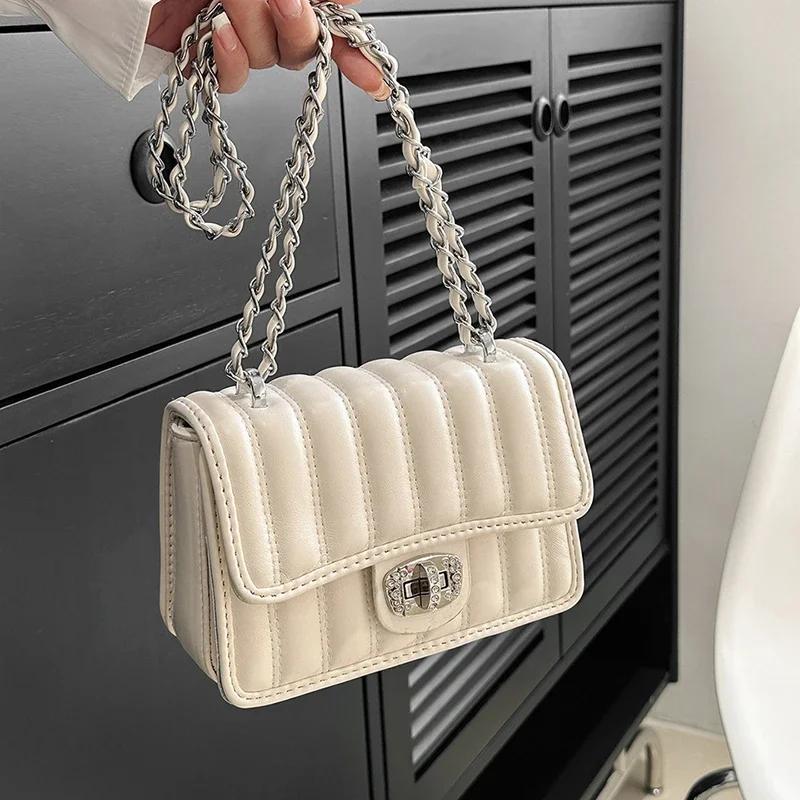 Elegant and Versatile Women's Shoulder Bag with Padded Chain Fragrance Square Small Multi-layered Style