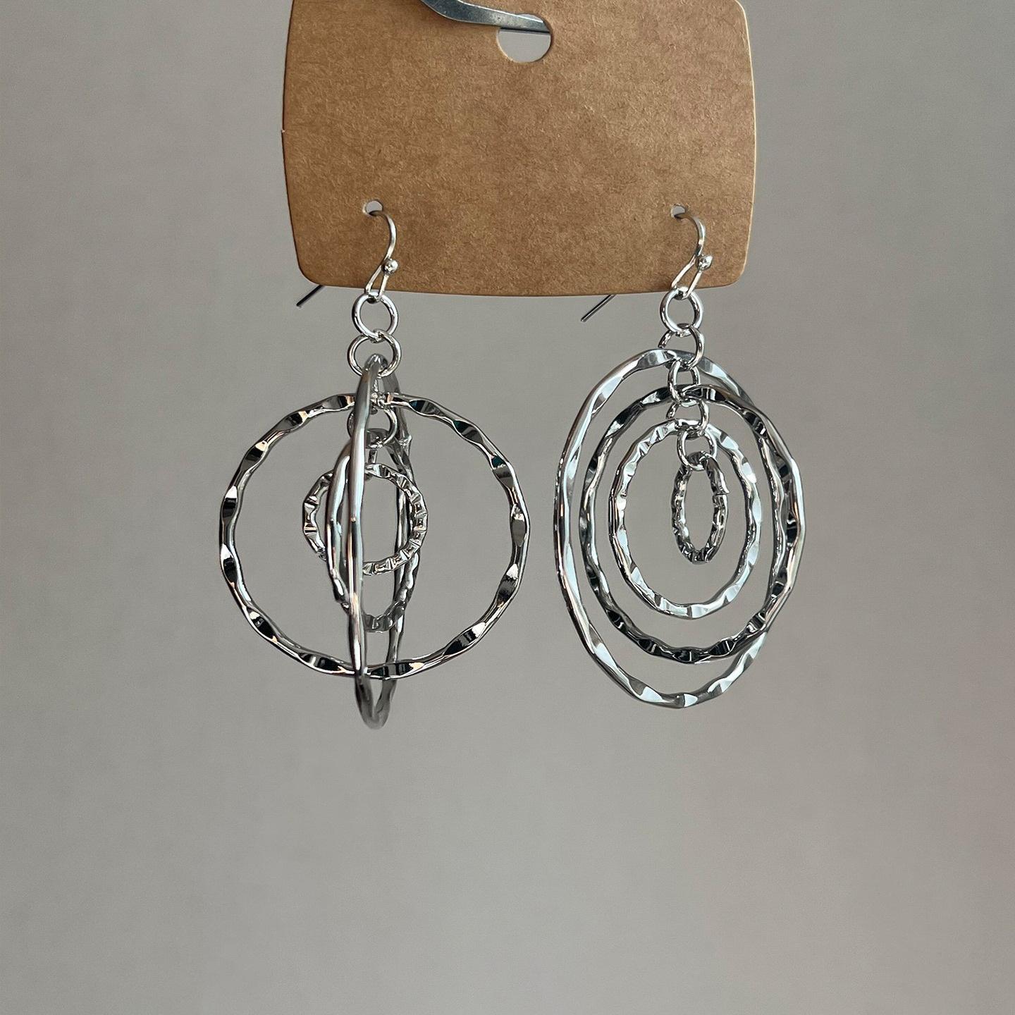 

Round thread hollow multi-layer ear hook European and American exaggerated cold wind earrings light luxury high-end earrings