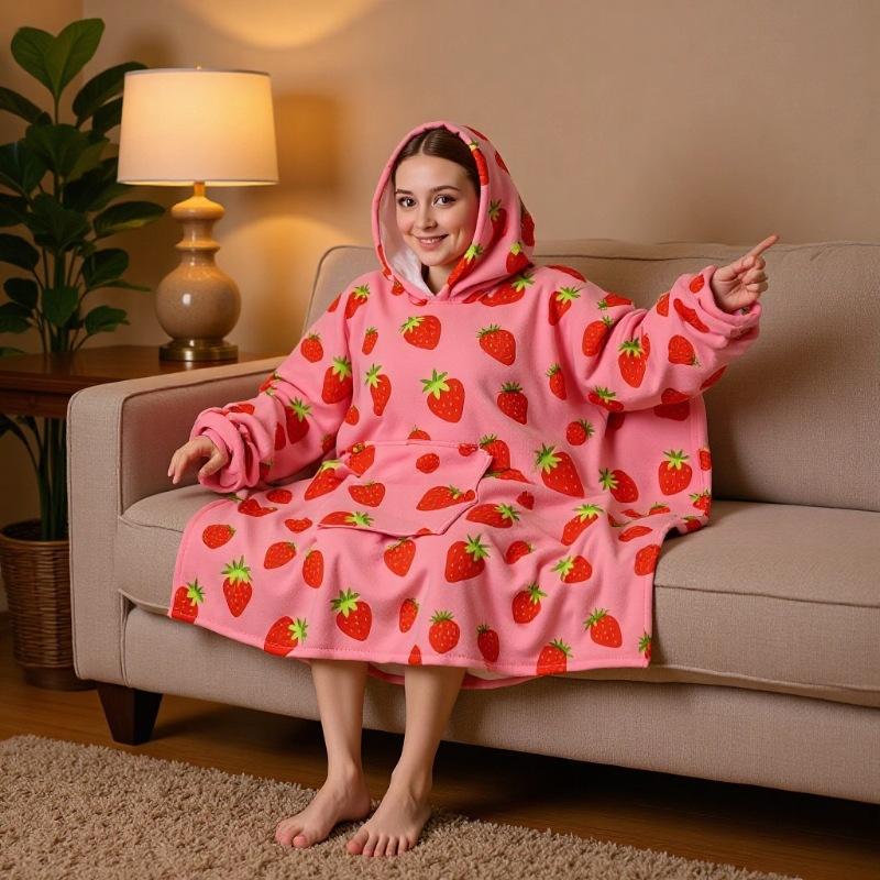 Autumn and Winter Sports and Leisure Warm TV Blanket Senior Women's Plush Soft Robe Fluffy Warm Fluffy Bathrobe Long Robe