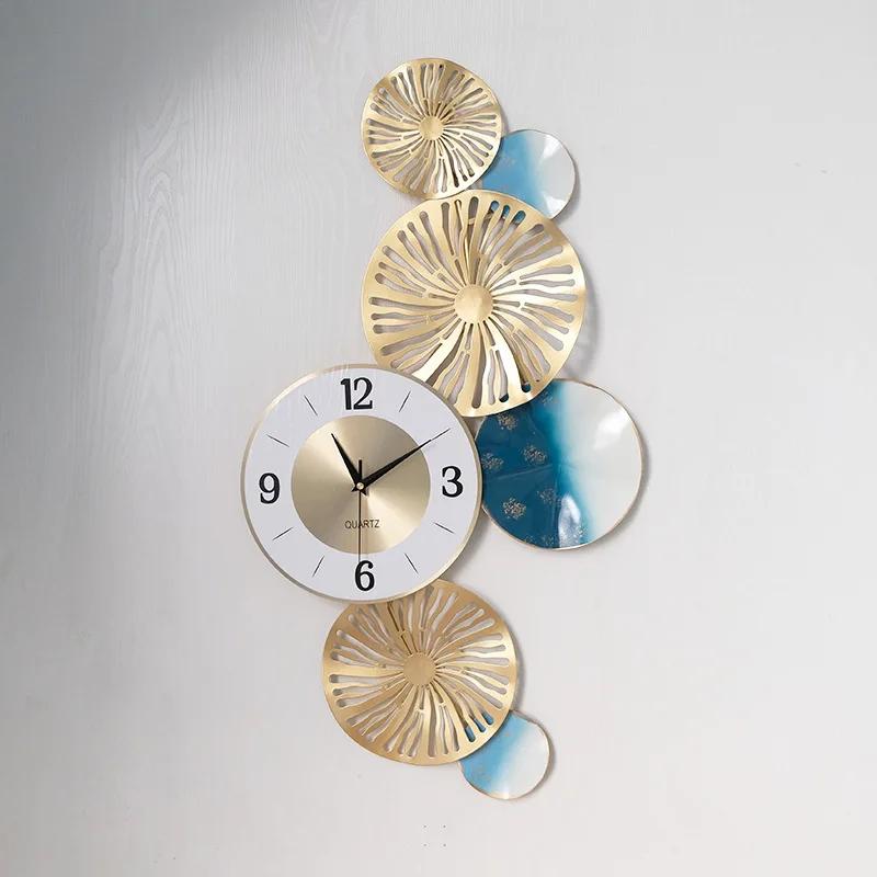 New Chinese Porch Wall Clock - Iron Art European Style, Creative Swing Design, Living Room Wall Decoration, Modern Hanging Ornam