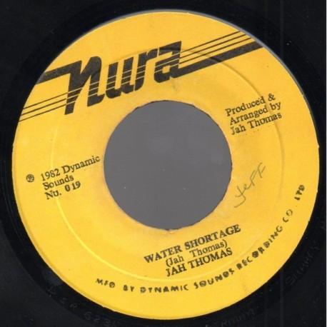 

7inch Record JAH THOMAS Water Shortage NO19 Nura 1982 Jamaica Reggae Ska Dub Used