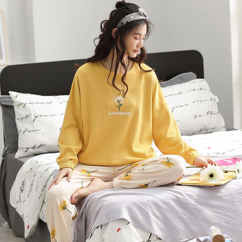 Women's Cartoon Cotton Pajama Set – Long Sleeve, Long Pants, Casual Wear for Spring & Autumn, Wearable Outdoors, Two-Piece.