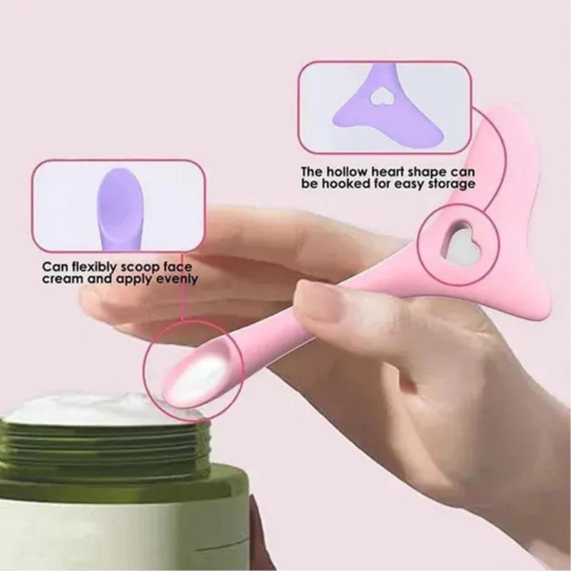 Silicone Multifunctional 4 In 1 Tool for Face Cream Spoon Eyeline Eyelashes Stencils Lipstick Wearing Aid Makeup Assistance Tool
