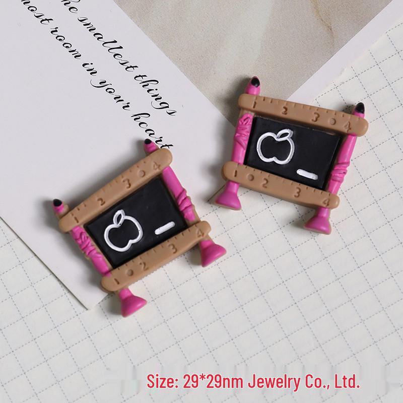 Cartoon Cat Resin Accessories: Phone Case, Hair Clip, Magnet, DIY Materials