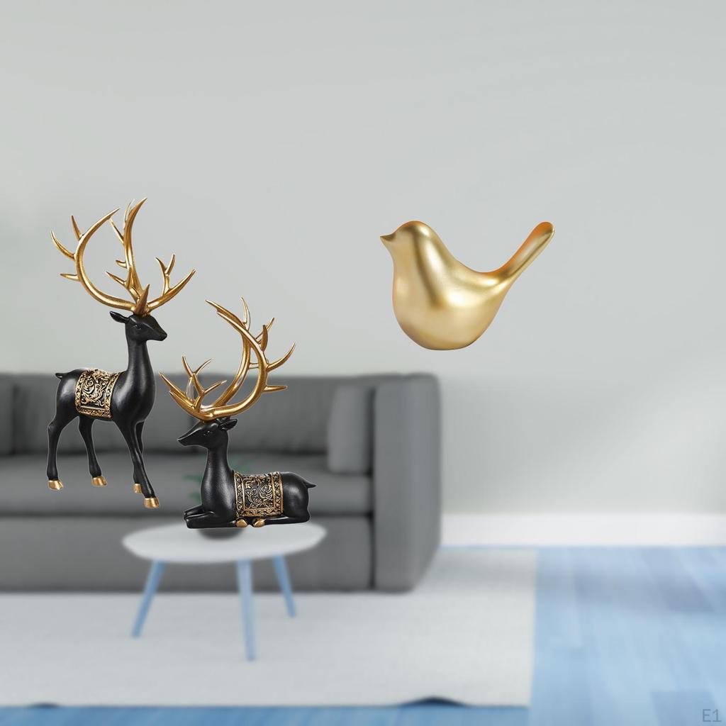 Reindeer Elk Resin Statue And Golden Birds Figurine Animal Sculpture Collection for Modern Home