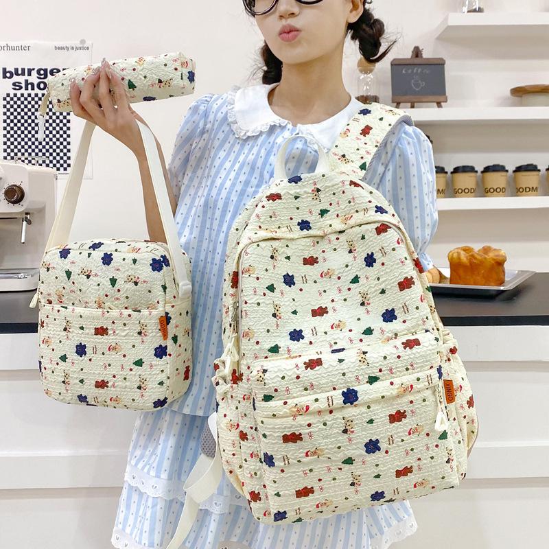 Backpack In Summer Fresh and Large Capacity Backpack Lightweight Forest Versatile Commuting School Bag