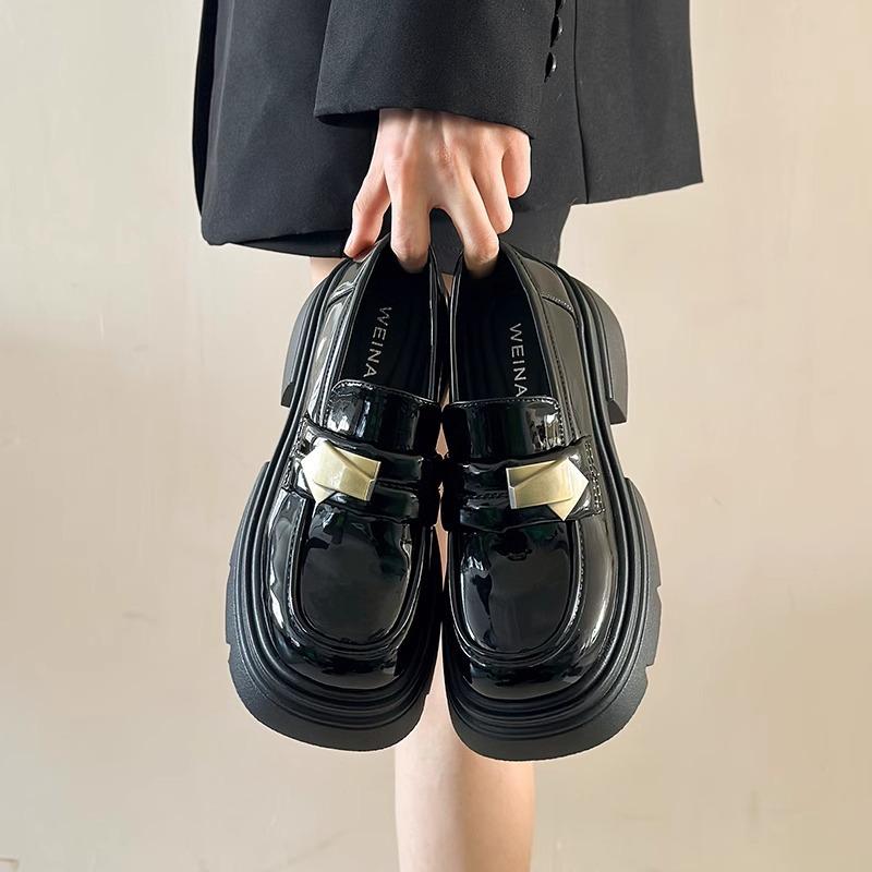 Black British style platform small leather shoes women's spring and autumn 2025 new versatile retro Mary Jane single shoes loafers