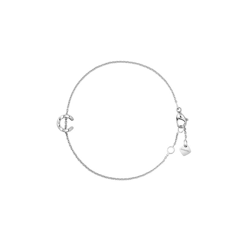 

CHANEL CoCo Crush fashionable and versatile bracelet for women срібний