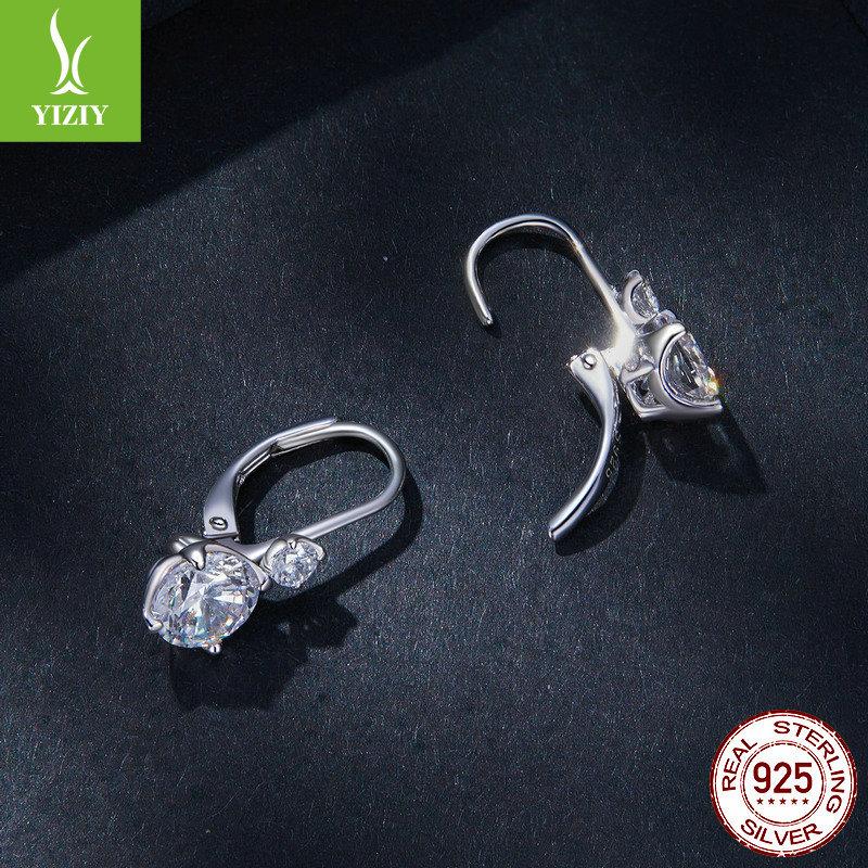 S925 Sterling Silver One-Carat Moissanite Earrings For Women, Simple And Atmospheric Four-Claw Ear Buckle