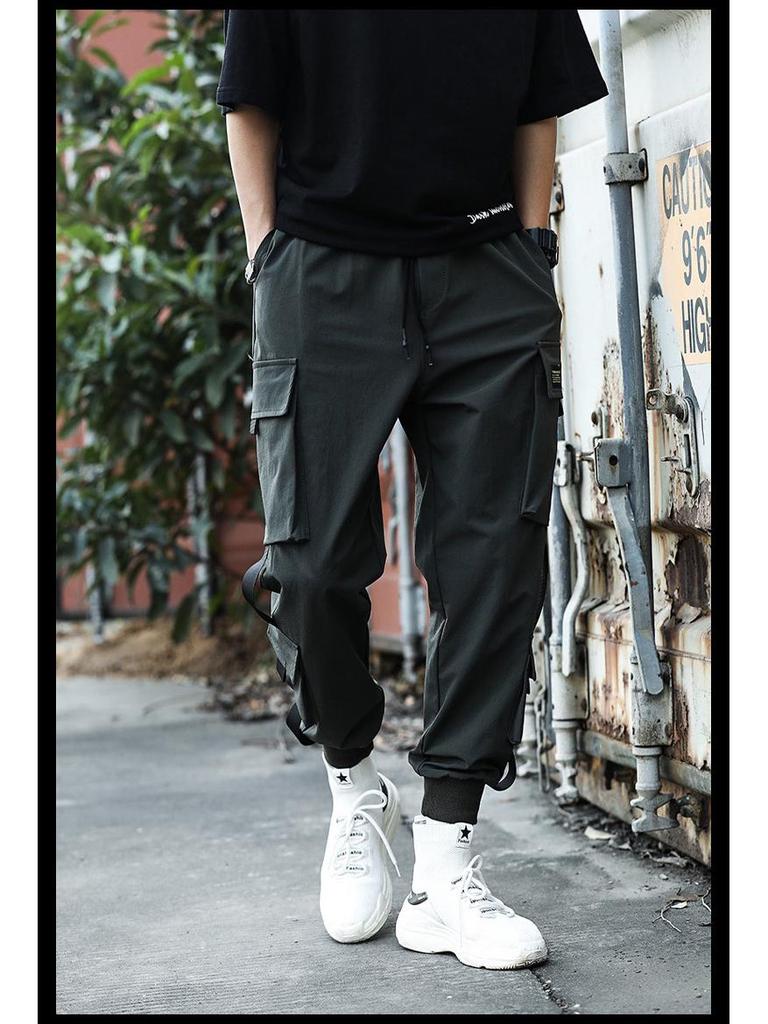 Salopetă modernă cu manșete pentru bărbați: Pantaloni harem largi cu nouă puncte pentru un stil casual tineresc