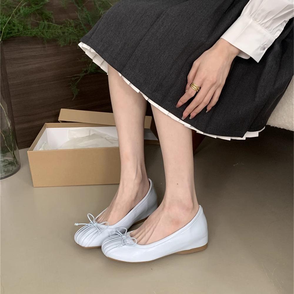 

Niche pleated square head shallow mouth bow single shoes women s 2025 autumn new retro inner heightening soft-soled grandma shoes 39