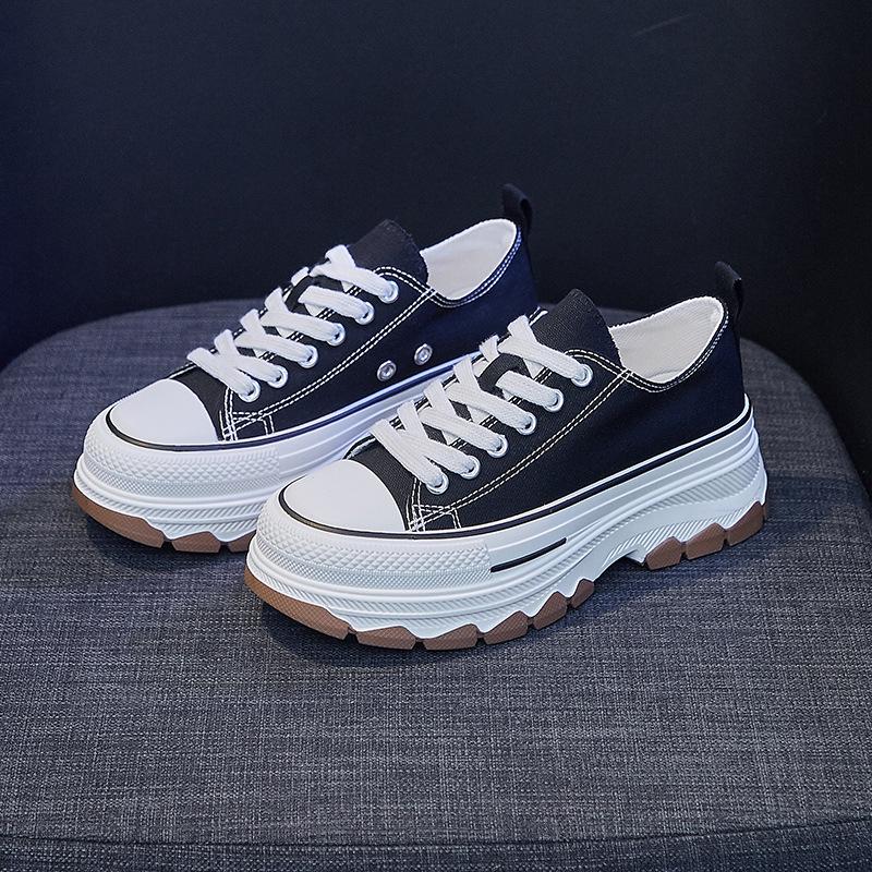 

Трендовые женские парусиновые туфли в корейском стиле 2025 года, дышащие и увеличивающие рост туфли на толстой подошве (MX2801) 37