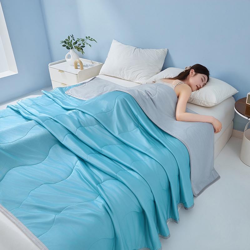 Solid Cool Feeling Summer Duvet Soft Breathable Quilt Instant Cooling Ice Silk Blanket Natural Coolness Air Condition Comforter
