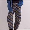 Herbst und Winter Damen lockere Jeans Blumenmuster Denim Neun-Punkt-Hose Weiter Bein Mittlere Taille Jeans