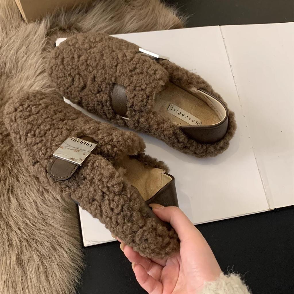 Lamb Wool Shoes Women's Outer Wear 2025 Autumn New Korean Version Retro Flat One-pedal Doudou Shoes Women's Casual Shoes