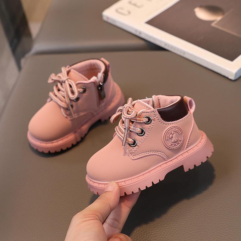 

Осенняя новая детская обувь Детские ботинки Martin Желтые ботинки для девочек Кожаные короткие ботинки Прогулочные ботинки на мягкой подошве для мальчиков 16