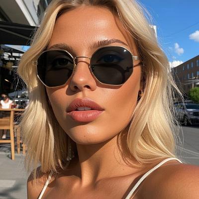 Women's High Quality Rectangle Sunglasses Fashion Brand Designer Vintage Glasses Metal Frame Eyewear UV400 Gafas De Sol