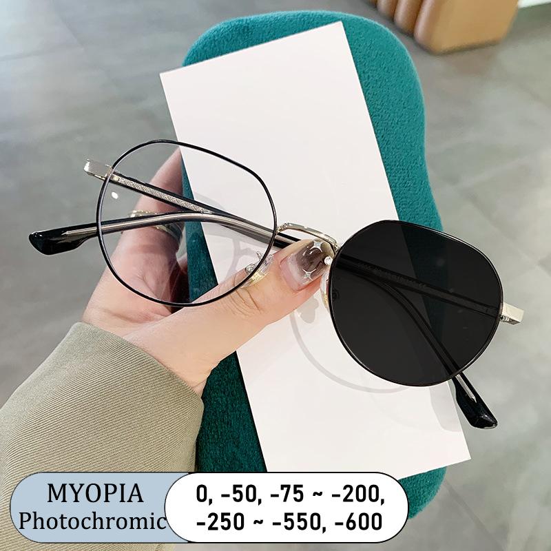 Fashion Brand Myopia Glasses Polygonal Semi Circular Frame Anti Blue Light Photochromic Eyewear for Women Men