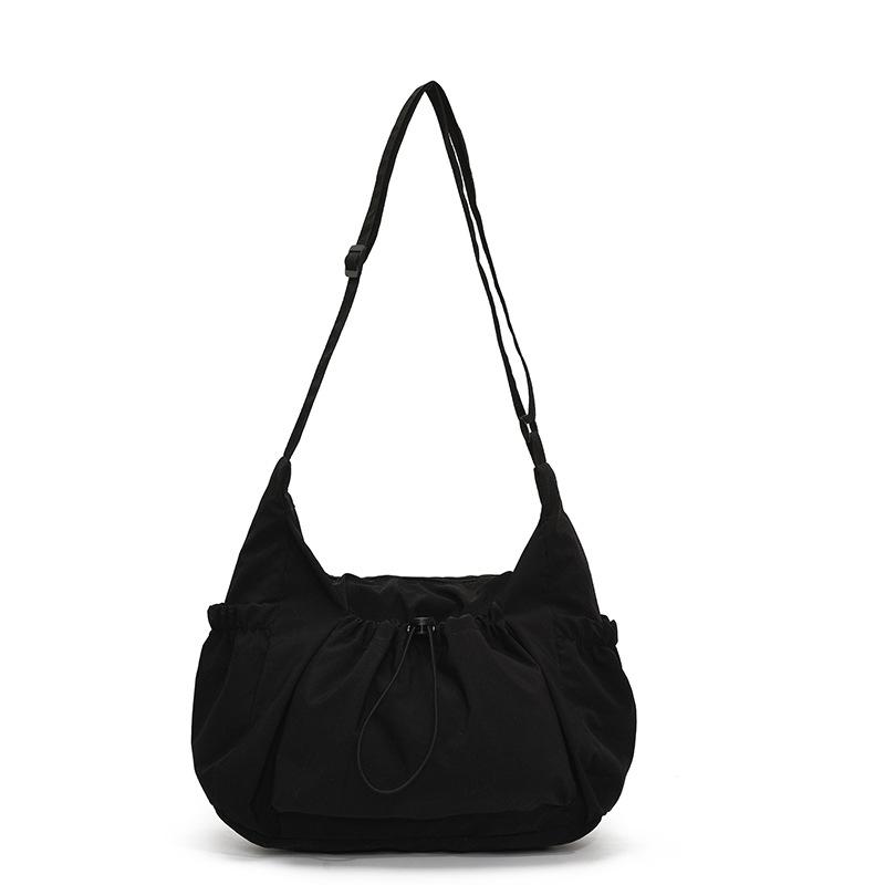 

Модная сумка-облако, большая вместительная сумка через плечо 2025, сумка-мессенджер с нишевым дизайном, плиссированная легкая сумка-тоут для женщин чёрный