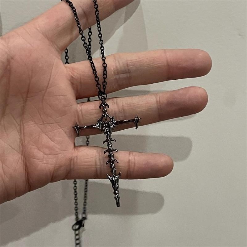 Personality Cross Pendant Necklace Skeleton Cross Choker Jewelry Dark Style Men Women Gift for Halloween Cosplay Accessories