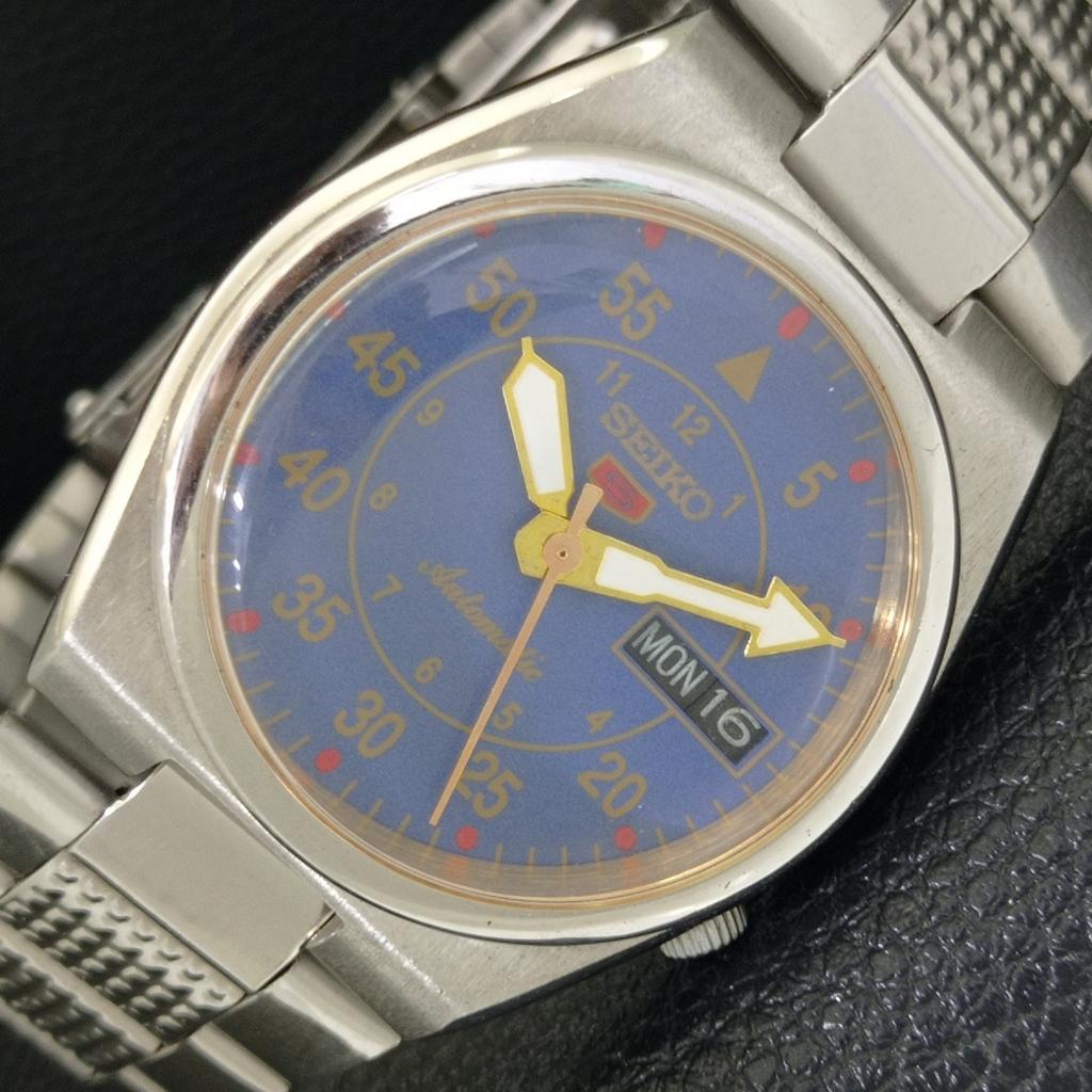 

ОРИГИНАЛЬНЫЕ ВИНТАЖНЫЕ МУЖСКИЕ АВТОМАТИЧЕСКИЕ ЧАСЫ SEIKO 5 7S26A ЯПОНИЯ С СИНИМ ЦИФЕРБЛАТОМ a702465-5 R124-a702465