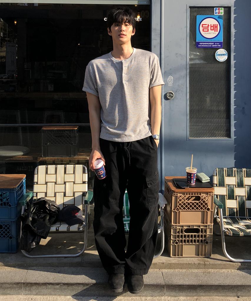 Dei [Henley Neck, Round] Semi-Crop Knit Short Sleeve T-Shirt (2 Stries) (B Type)