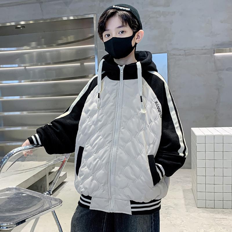 

Осенняя толстая куртка с капюшоном для мальчиков 160 абрикосовый